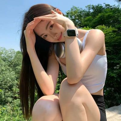 玛丽莲有深黑之眸